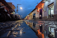 PXL_20240925_001410847.NIGHT_.RAW-01.COVER_